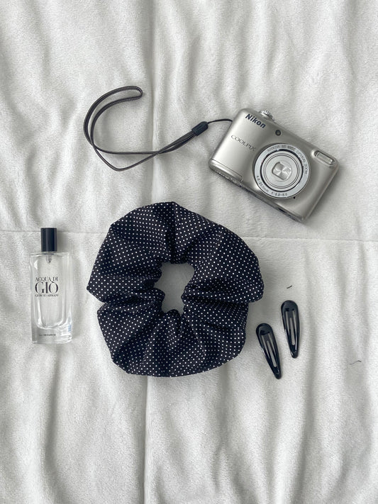polka scrunchie set