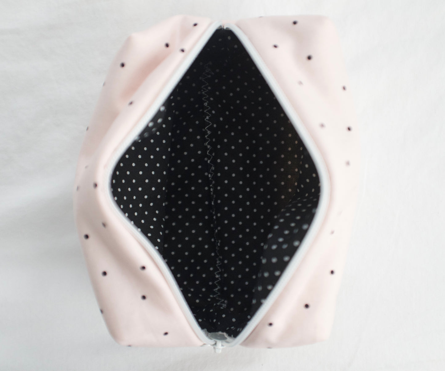 pink polka makeup pouch