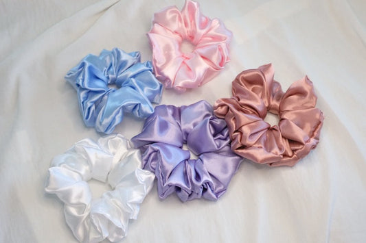 silk scrunchies