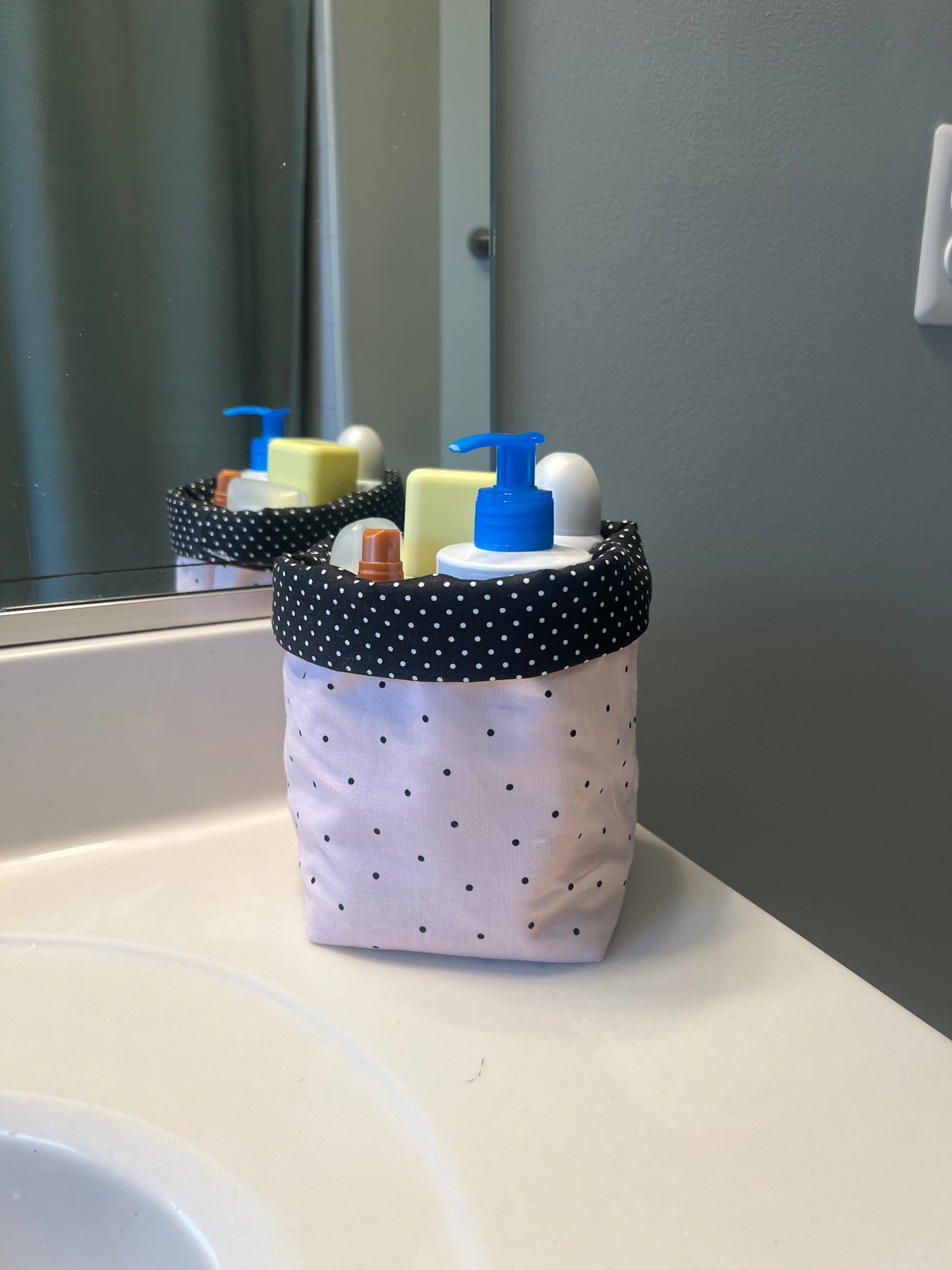 reversible pink polka organizer