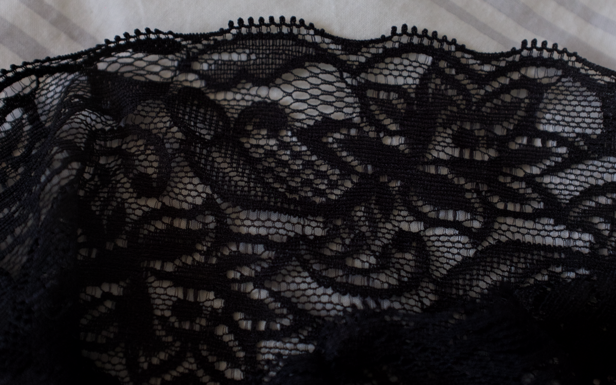 BESTSELLER: lace headband