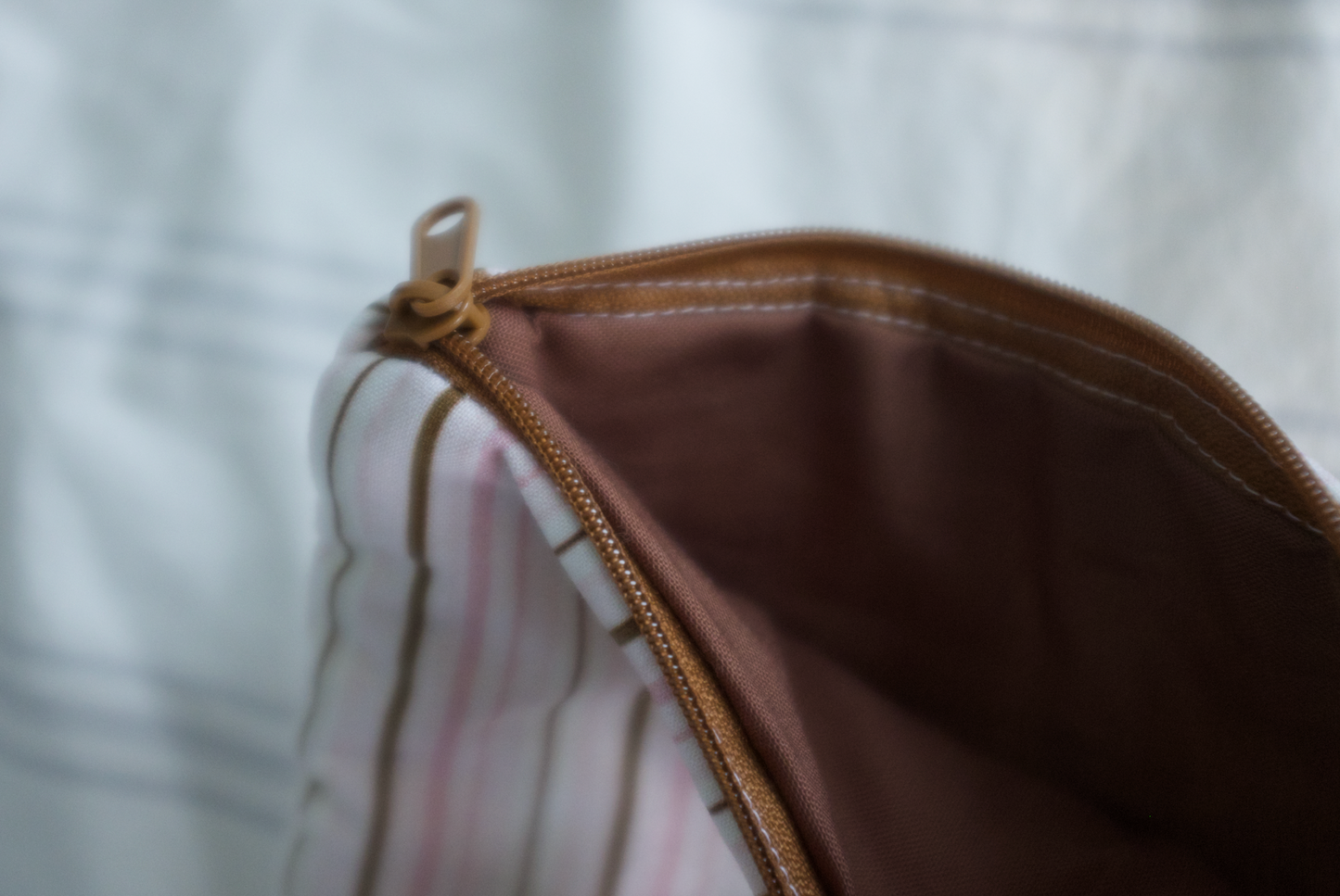 neapolitan essentials pouch